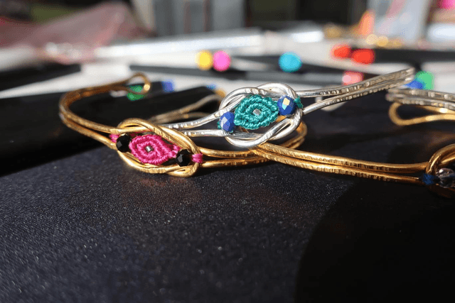 Bracelet Nœud en fil 